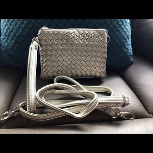 Gold decorative Criss-crossing design Small Purse